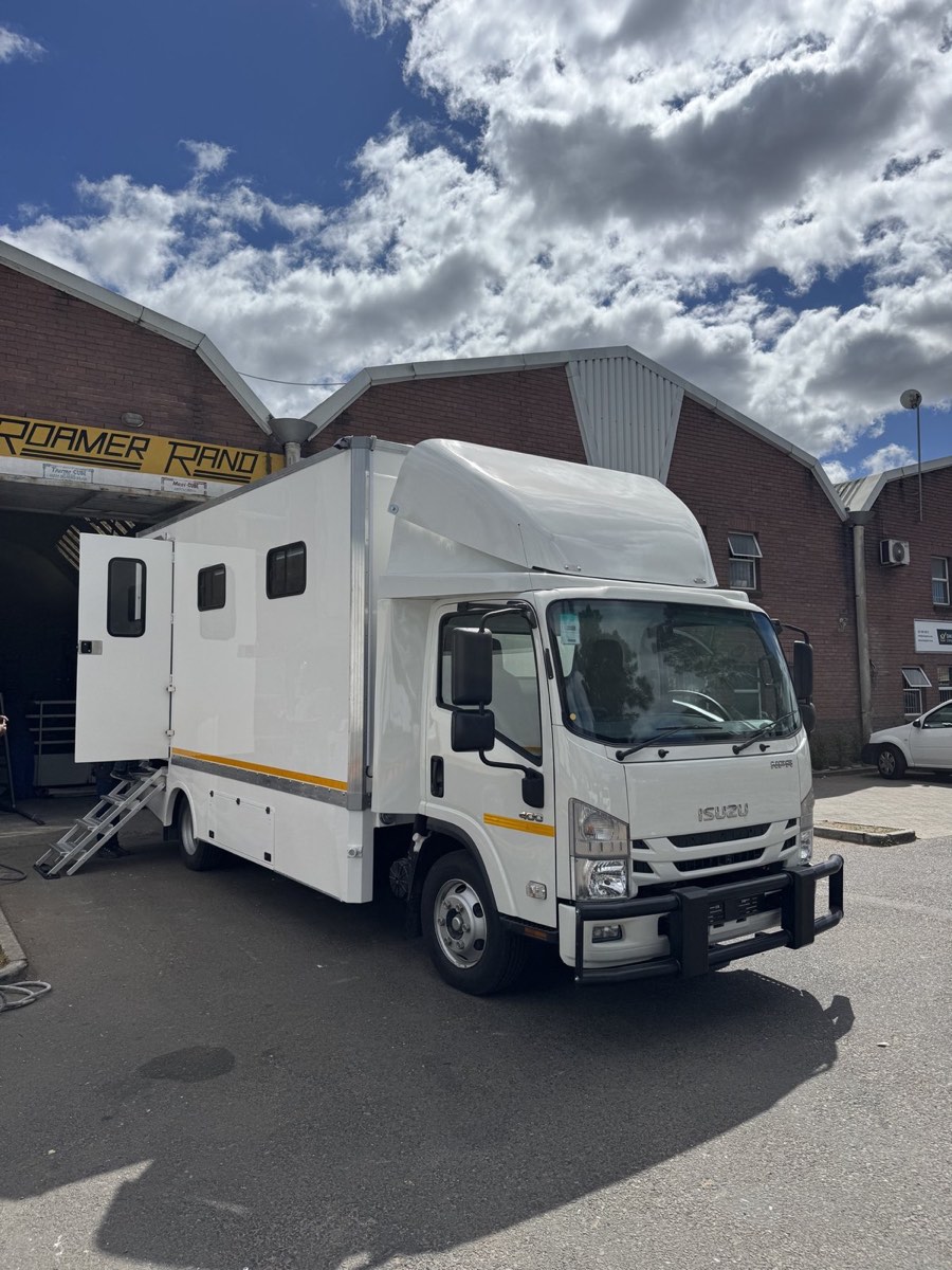 Mobile fuel testing laboratory truck